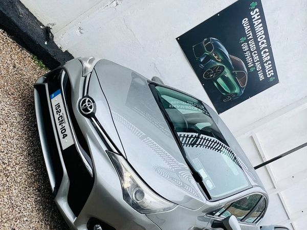 Toyota Avensis Saloon, Diesel, 2015, Grey