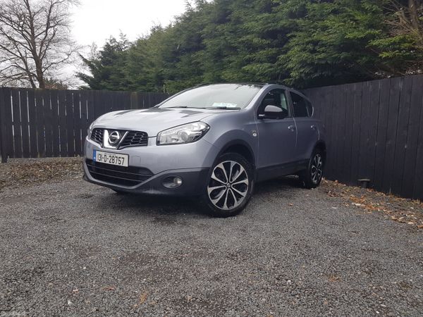 Nissan Qashqai Hatchback, Diesel, 2013, Grey