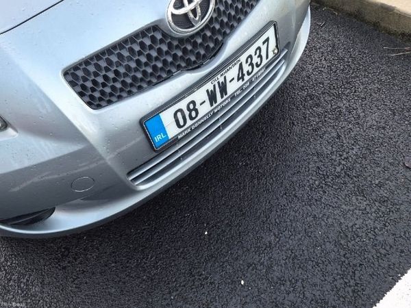 Toyota Yaris Hatchback, Petrol, 2008, Silver