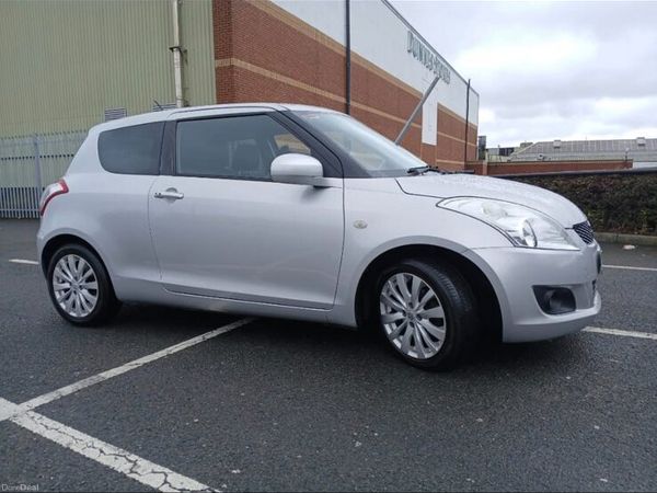 Suzuki Swift Hatchback, Petrol, 2012, Silver