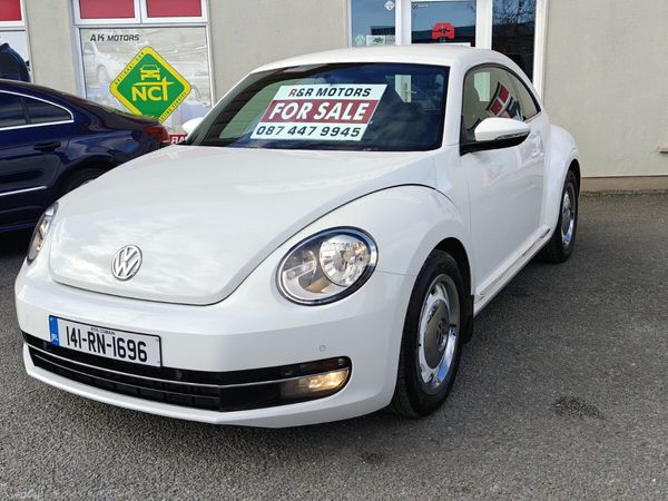 Volkswagen Beetle Hatchback, Petrol, 2014, White