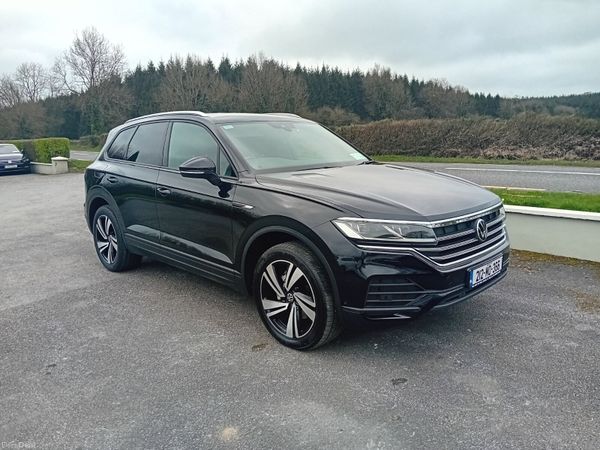 Volkswagen Touareg SUV, Diesel, 2021, Black