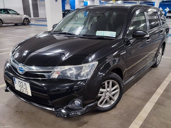 Toyota Corolla Estate, Petrol Hybrid, 2013, Black