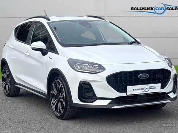 Ford Fiesta Hatchback, Petrol, 2022, White