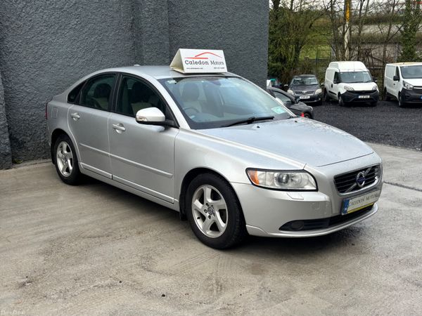 Volvo S40 Saloon, Diesel, 2011, Silver