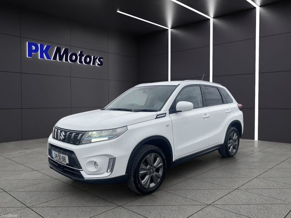 Suzuki Vitara SUV, Petrol Hybrid, 2024, White