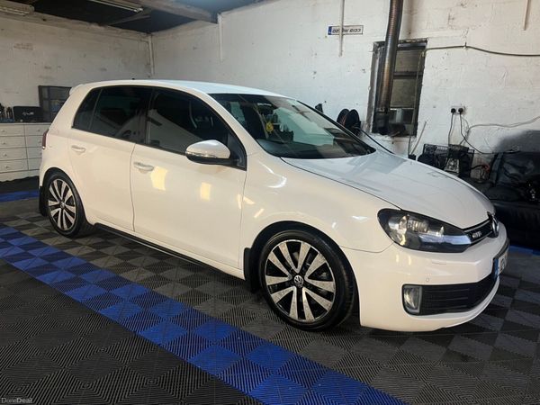 Volkswagen Golf Estate, Diesel, 2012, White