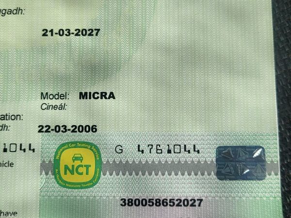 Nissan Micra Hatchback, Petrol, 2006, Red