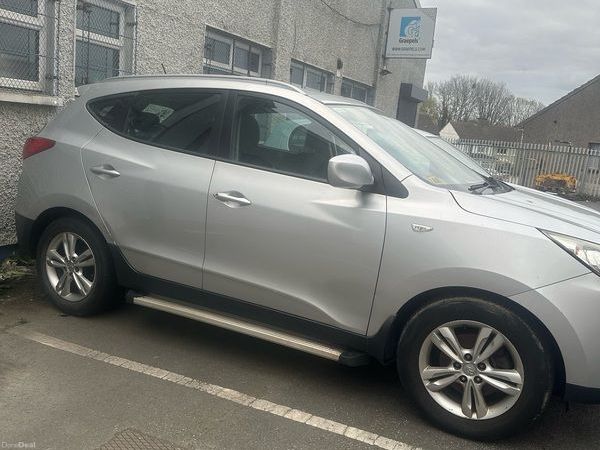 Hyundai ix35 SUV, Diesel, 2012, Silver