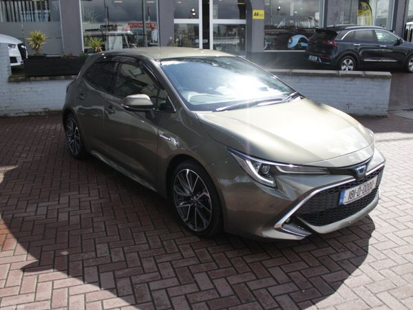 Toyota Corolla Hatchback, Petrol Hybrid, 2019, Green