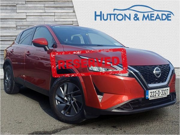 Nissan Qashqai SUV, Petrol, 2022, Red