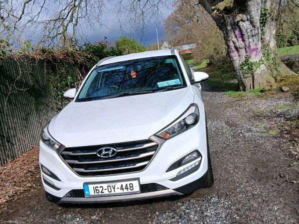 Hyundai Tucson SUV, Diesel, 2016, White
