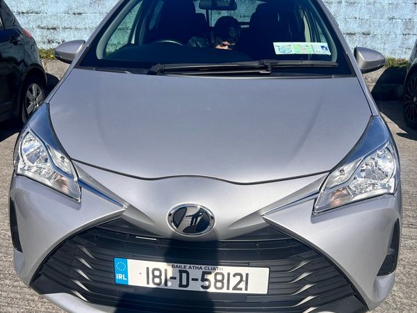 Toyota Vitz Hatchback, Petrol, 2018, Silver