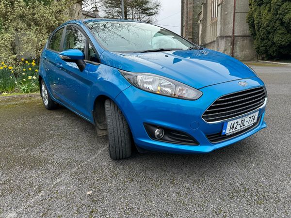 Ford Fiesta Hatchback, Diesel, 2014, Blue