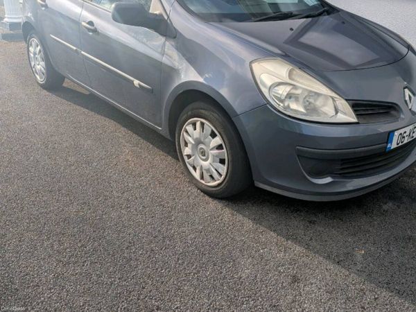 Renault Clio Hatchback, Petrol, 2006, Blue