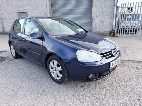 Volkswagen Golf Hatchback, Petrol, 2008, Blue