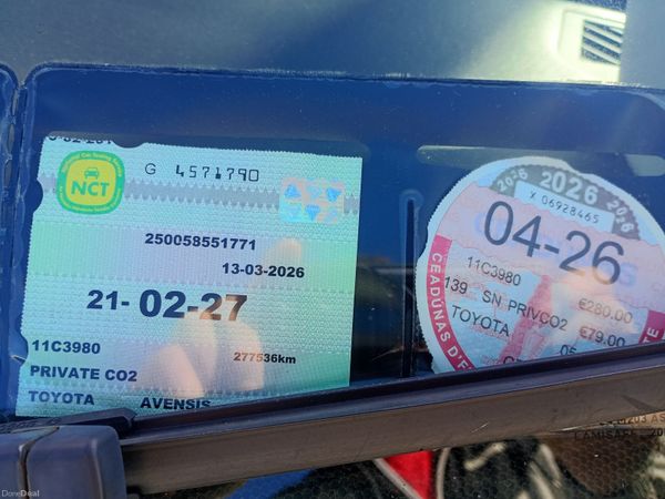 Toyota Avensis Saloon, Diesel, 2011, Grey