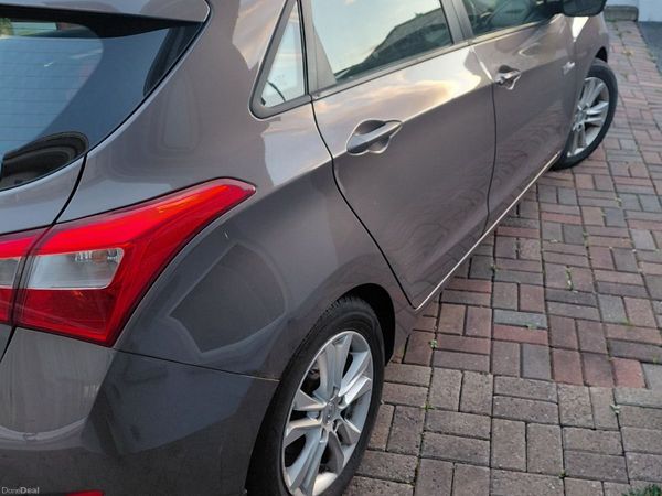 Hyundai i30 Hatchback, Diesel, 2015, Bronze
