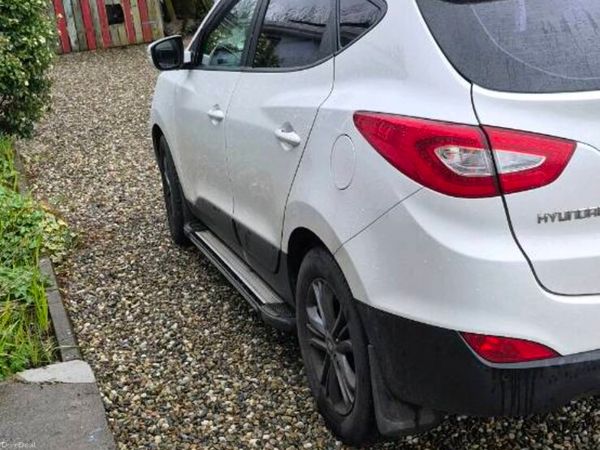 Hyundai ix35 SUV, Diesel, 2013, White