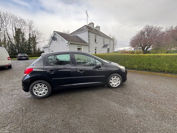 Peugeot 207 Hatchback, Petrol, 2011, Black