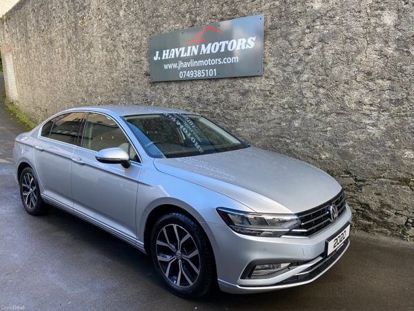 Volkswagen Passat Saloon, Diesel, 2020, Silver