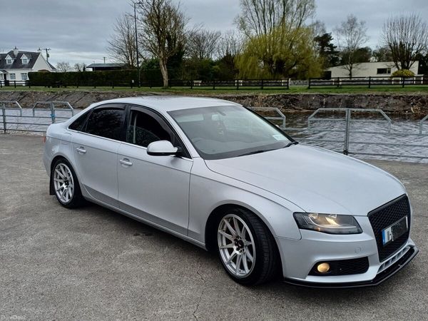 Audi A4 Saloon, Diesel, 2011, Silver