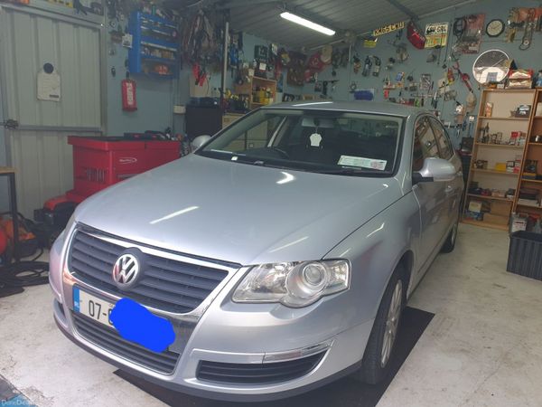 Volkswagen Passat Saloon, Diesel, 2007, Silver