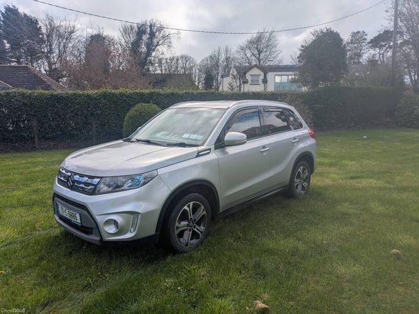 Suzuki Vitara SUV, Diesel, 2017, Grey