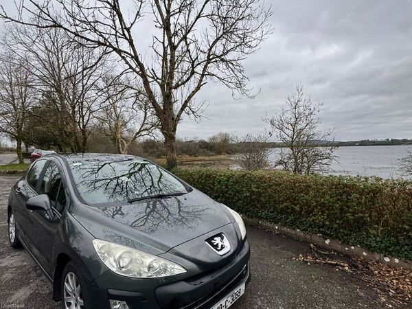 Peugeot 308 Hatchback, Diesel, 2010, Grey