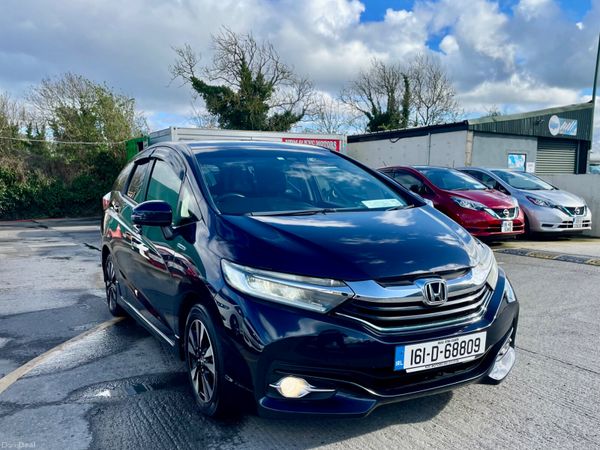 Honda Shuttle MPV, Petrol Hybrid, 2016, Blue