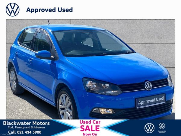 Volkswagen Polo Hatchback, Petrol, 2016, Blue
