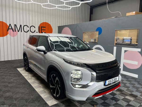 Mitsubishi Outlander SUV, Petrol Plug-in Hybrid, 2023, White