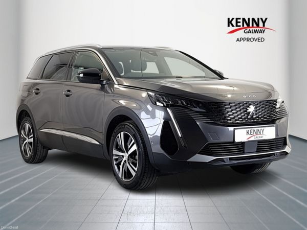Peugeot 5008 MPV, Diesel, 2023, Grey