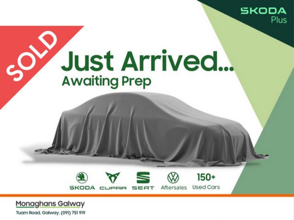 Skoda Octavia Hatchback, Diesel, 2023, Grey