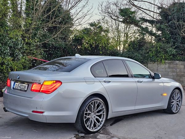 BMW 7-Series Saloon, Diesel, 2012, Silver