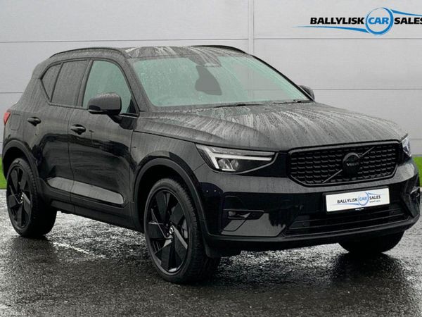 Volvo XC40 SUV, Petrol Hybrid, 2026, Black