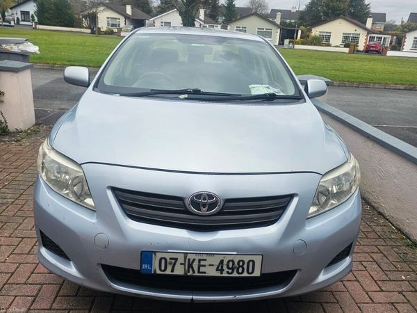 Toyota Corolla Saloon, Petrol, 2007, Blue