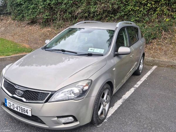 Kia Ceed Estate, Diesel, 2012, Silver
