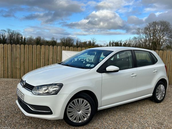 Volkswagen Polo Hatchback, Petrol, 2015, White