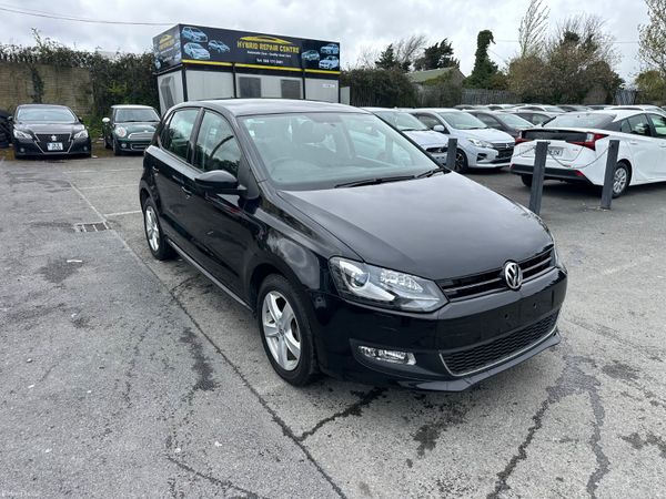 Volkswagen Polo Hatchback, Petrol, 2014, Black
