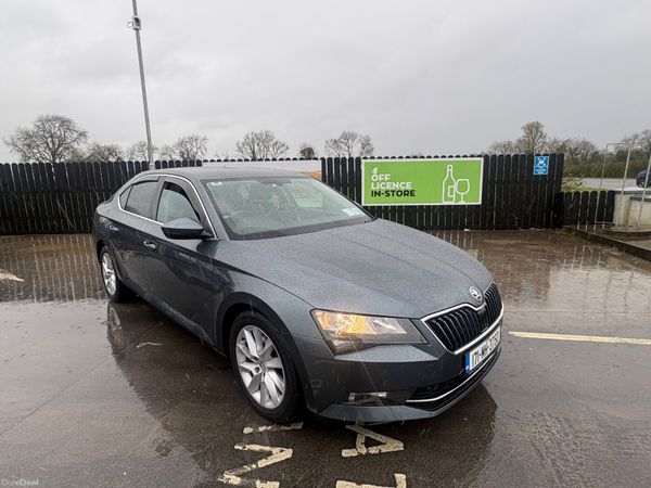 Skoda Superb Hatchback, Diesel, 2017, Grey