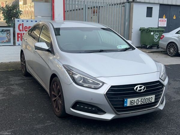 Hyundai i40 Saloon, Diesel, 2016, Silver