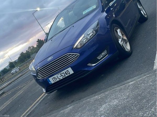 Ford Focus Hatchback, Diesel, 2017, Blue