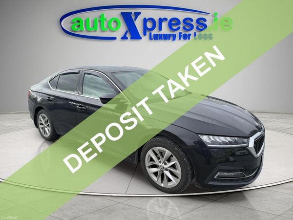 Skoda Octavia Saloon, Diesel, 2021, Black