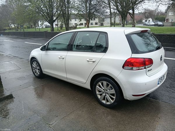 Volkswagen Golf Hatchback, Diesel, 2012, White