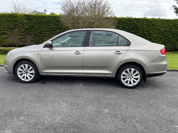 SEAT Toledo Saloon, Diesel, 2013, Beige