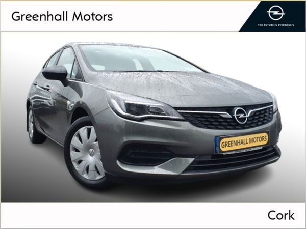 Opel Astra Hatchback, Diesel, 2021, Grey