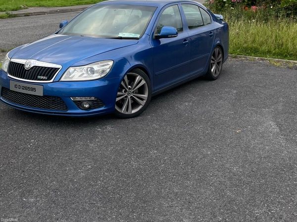 Skoda Octavia Hatchback, Diesel, 2010, Blue