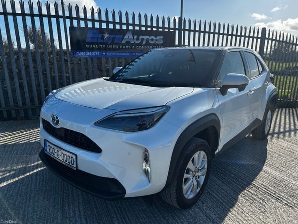 Toyota Yaris Cross Hatchback, Petrol Hybrid, 2020, Blue