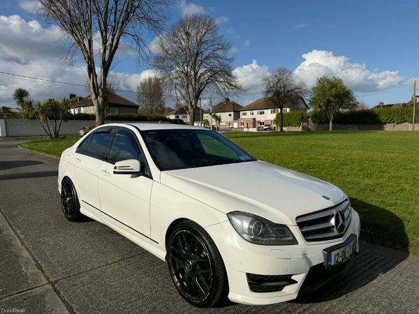 Mercedes-Benz C-Class Saloon, Diesel, 2012, White